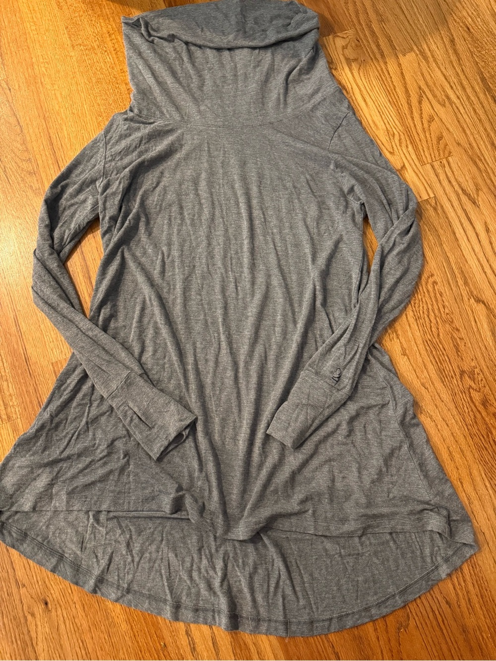 Cuddl Duds Gray Long-Sleeve Cowl Neck Women's Top - long sleeve jersey tunic